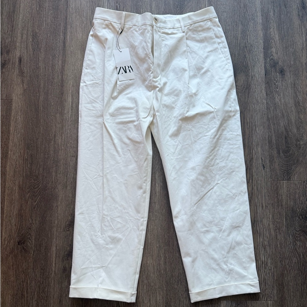 Zara Men's Pleated White Straight Leg Pants